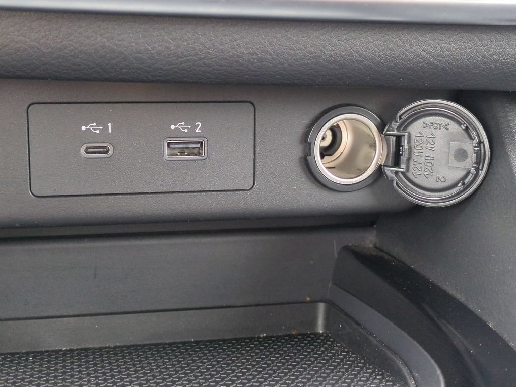 Used 2021 Nissan Rogue SV w/ Premium Package FWD image 20