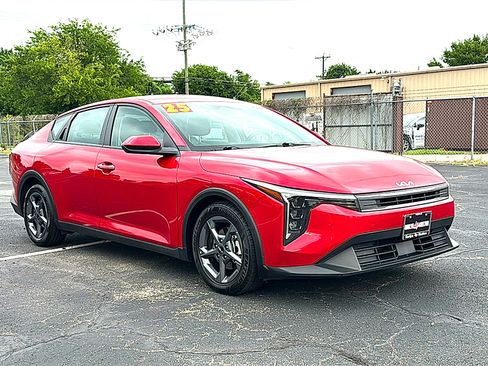 Used 2025 Kia K4 FWD image 10