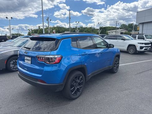 New 2026 Jeep Compass Latitude AWD/4WD image 5
