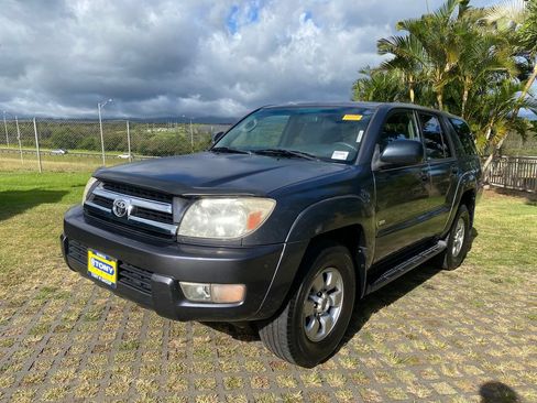 Used 2005 Toyota 4Runner SR5 RWD image 4