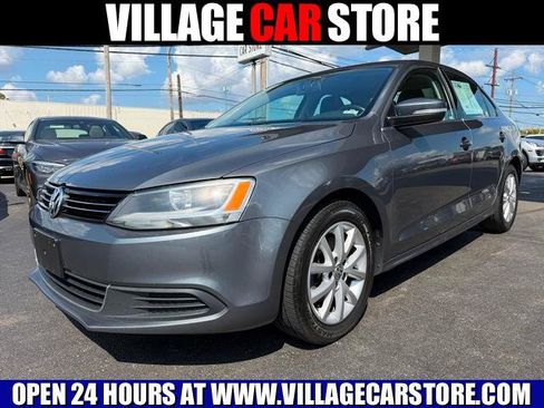 Used 2014 Volkswagen Jetta SE FWD image 1