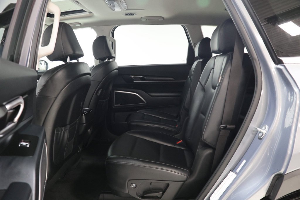 Used 2025 Kia Telluride S AWD/4WD image 32