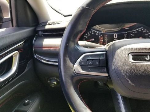 Used 2022 Jeep Compass Trailhawk w/ Trailhawk Convenience Group AWD/4WD image 24