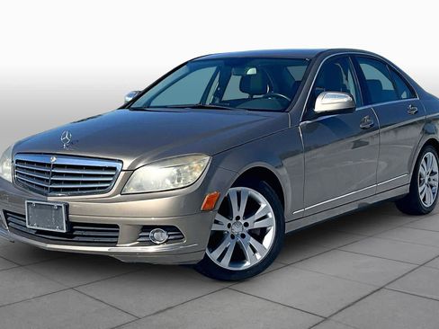Used 2009 Mercedes-Benz C 300 4MATIC Sedan image 1