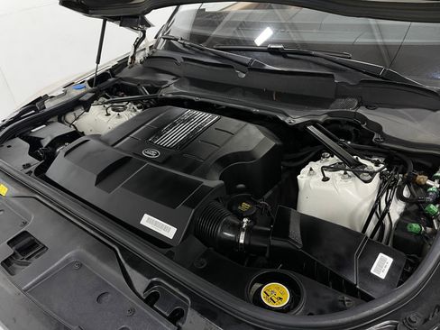 Used 2018 Land Rover Discovery HSE Luxury AWD/4WD image 28