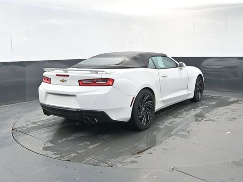 Used 2017 Chevrolet Camaro SS image 5