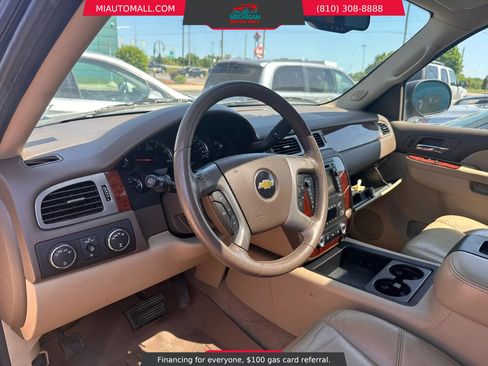 Used 2011 Chevrolet Tahoe LT AWD/4WD image 7