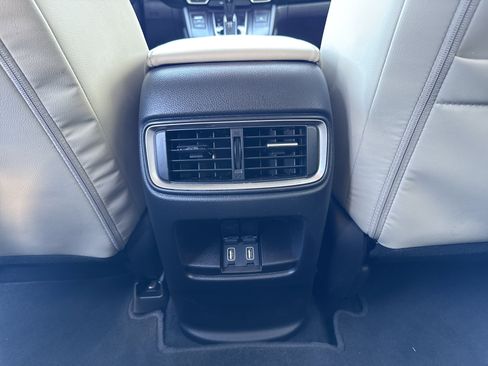 Used 2018 Honda CR-V Touring image 34