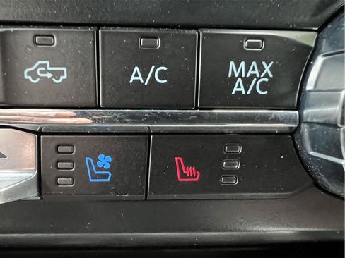 Used 2024 Ford F350 King Ranch w/ Chrome Package image 31