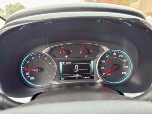 Used 2019 Chevrolet Traverse LT w/ LT Premium Package image 38