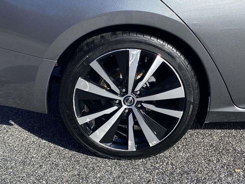 Used 2022 Nissan Altima 2.5 SR image 7