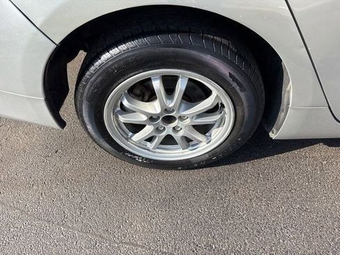 Used 2016 Toyota Prius Two image 41