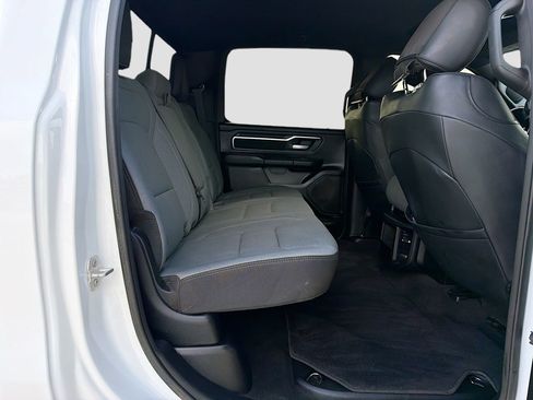 Used 2024 RAM 1500 Big Horn AWD/4WD image 30