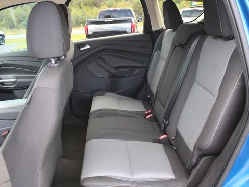 Used 2017 Ford Escape SE AWD/4WD image 35