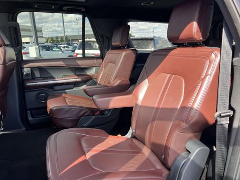 Used 2023 Ford Expedition Max Limited image 25