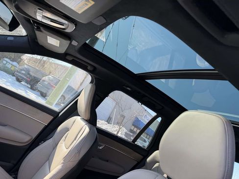 New 2026 Volvo XC90 T8 Ultra w/ Lounge Package image 18