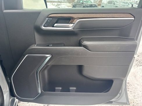 Used 2024 GMC Sierra 1500 Elevation image 23