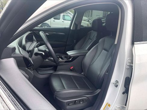 Used 2024 Buick Envision Preferred AWD/4WD image 10