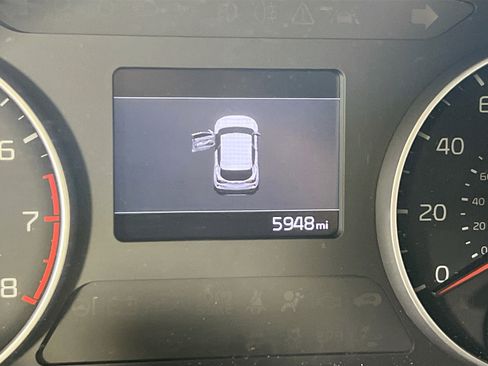 Used 2021 Kia Seltos S image 12