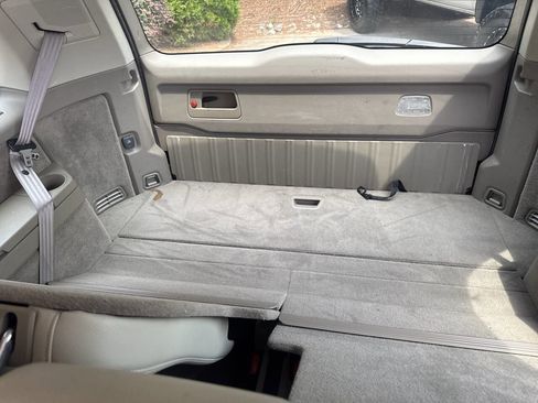 Used 2005 Volvo XC90 2.5T AWD/4WD image 13