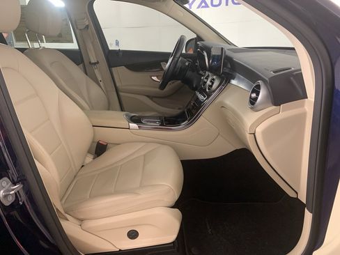 Used 2021 Mercedes-Benz GLC 300 image 45