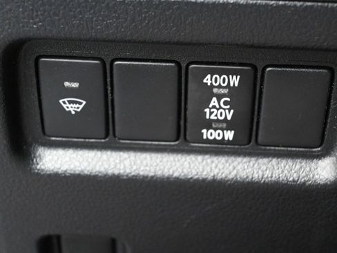 Certified 2017 Toyota 4Runner SR5 Premium w/ Convenience Package image 15