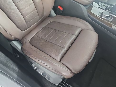 Used 2018 BMW X3 M40i w/ Premium Package image 16