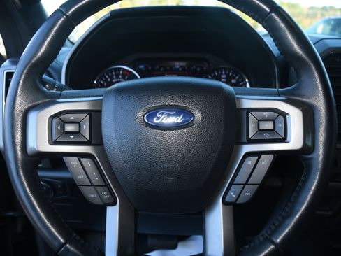 Used 2021 Ford Expedition Max XLT image 14