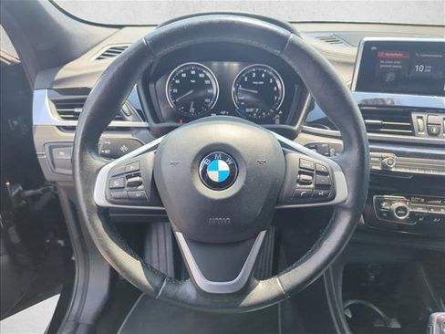 Used 2022 BMW X2 sDrive28i w/ Convenience Package FWD image 11