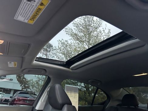 Used 2019 Acura TLX 2.4L Technology Pkg image 23