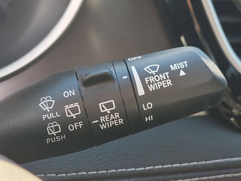 New 2026 Chrysler Pacifica Select image 22