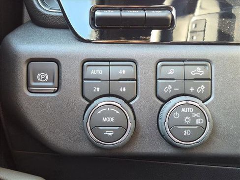 New 2026 Chevrolet Silverado 1500 ZR2 AWD/4WD image 15