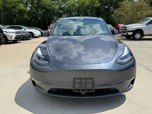 Used 2021 Tesla Model Y Performance AWD/4WD image 2