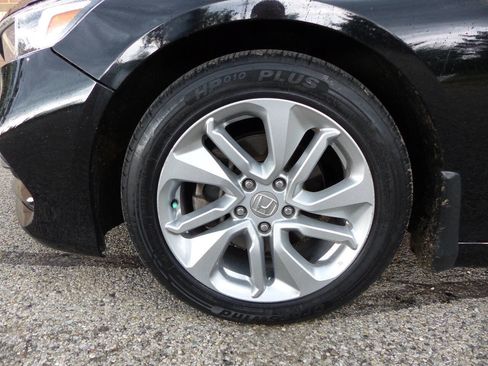 Used 2020 Honda Accord LX image 14