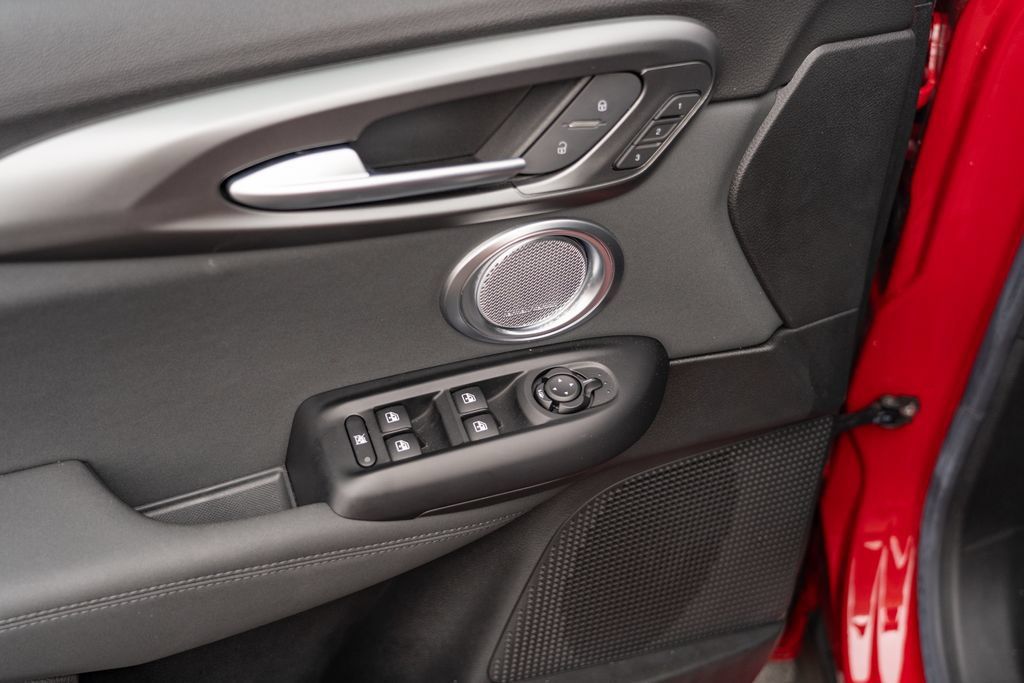 New 2024 Alfa Romeo Tonale Ti AWD/4WD image 12