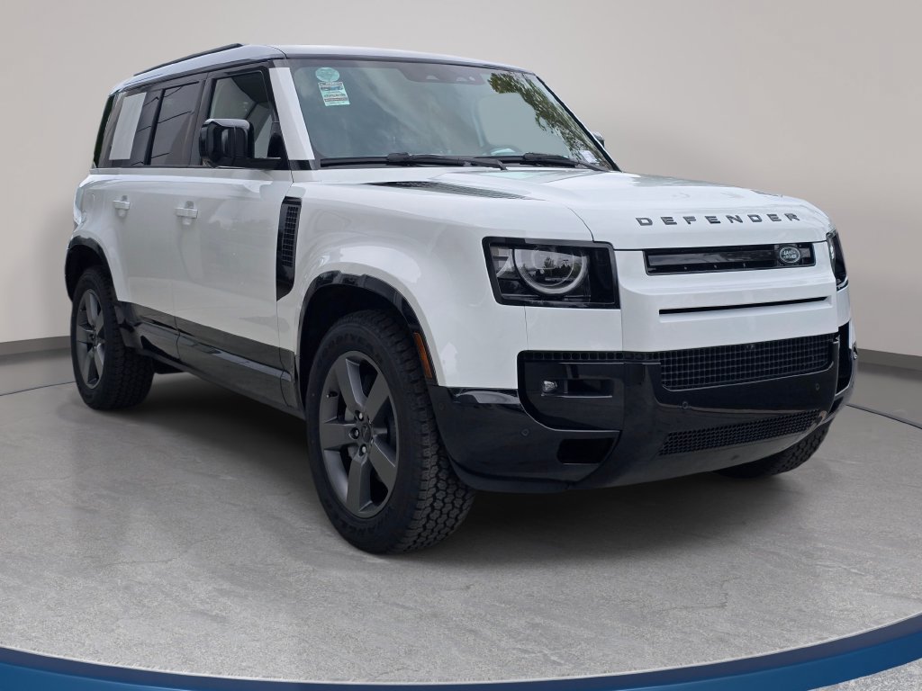 New 2026 Land Rover Defender 110 X-Dynamic SE AWD/4WD image 3