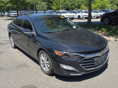Used 2019 Chevrolet Malibu LT FWD image 4