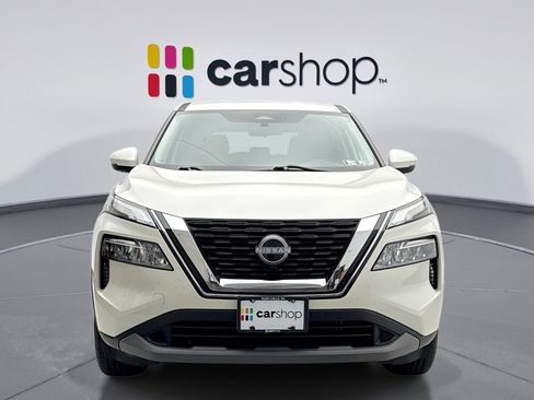 Used 2023 Nissan Rogue SV image 8