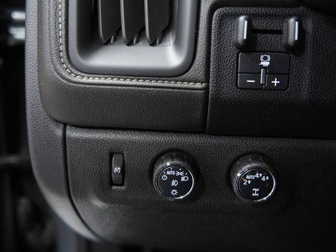 Used 2019 GMC Canyon Denali AWD/4WD image 26