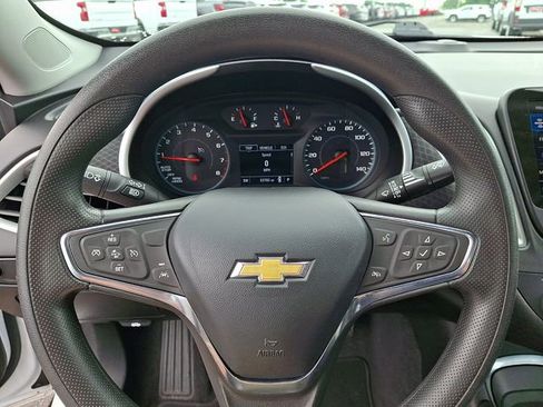 Used 2024 Chevrolet Malibu LT FWD image 19