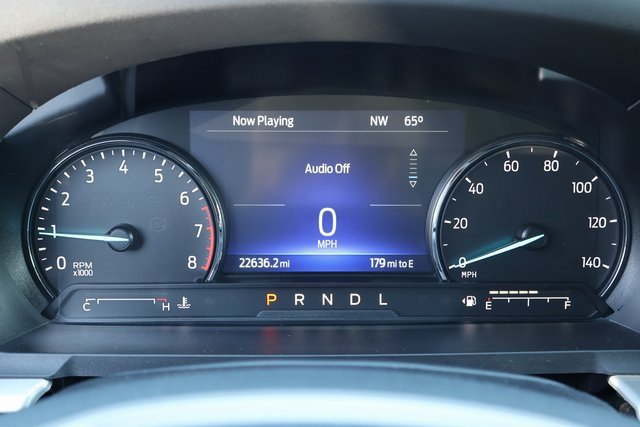 Used 2022 Ford Explorer XLT w/ Equipment Group 202A AWD/4WD image 16