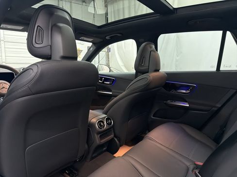 Certified 2026 Mercedes-Benz GLC 300 image 18
