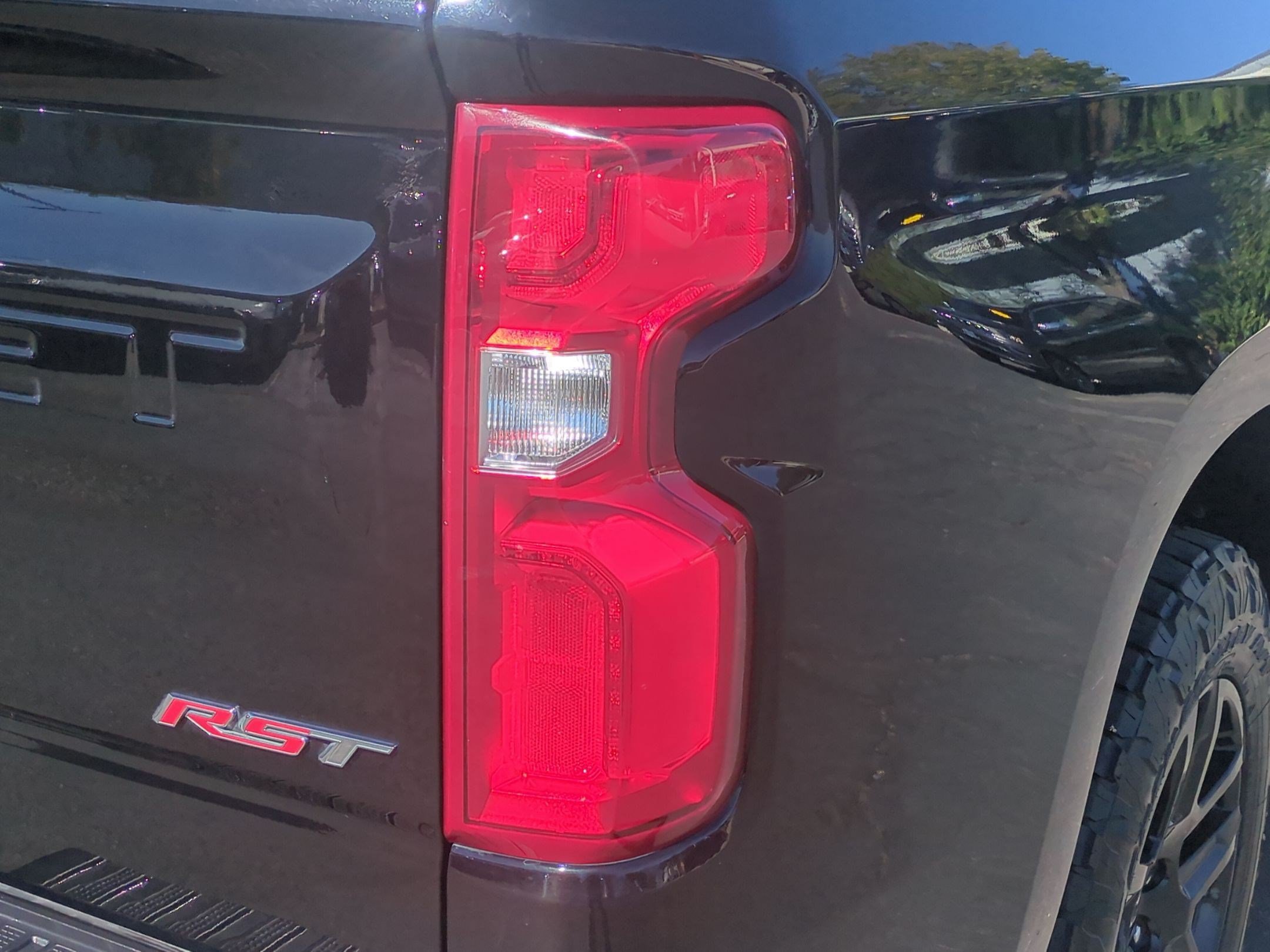 Certified 2022 Chevrolet Silverado 1500 RST w/ All Star Edition Plus AWD/4WD image 13