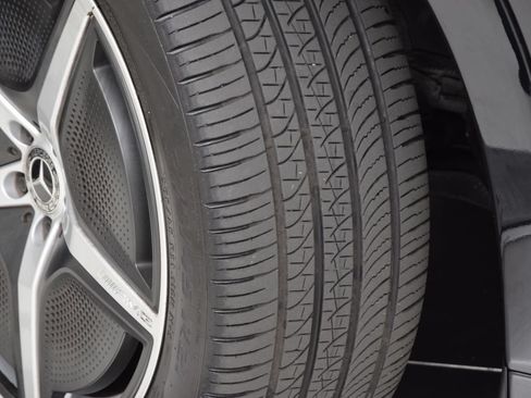 Used 2023 Mercedes-Benz EQS 580 4MATIC SUV image 29