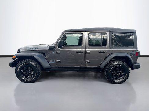 Used 2023 Jeep Wrangler Unlimited w/ Cold Weather Group AWD/4WD image 5