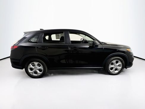 Used 2025 Honda HR-V LX image 4
