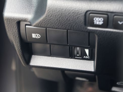 Used 2025 Lexus IS 350 F Sport image 14