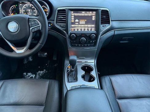 Used 2018 Jeep Grand Cherokee Limited image 10