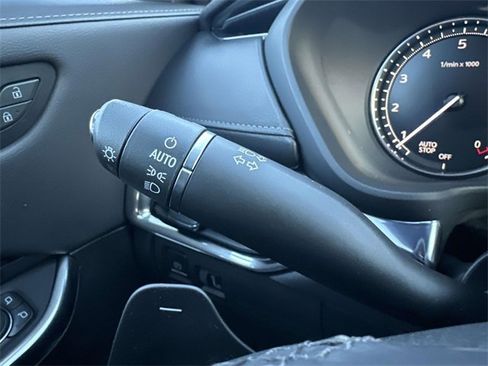 Certified 2023 Cadillac XT4 Luxury w/ Cold Weather Package image 44