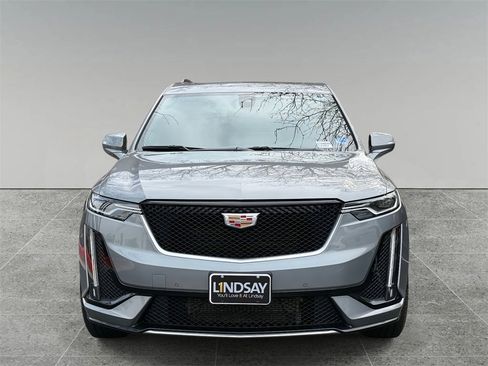 Used 2023 Cadillac XT6 Sport image 8